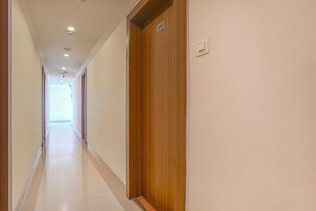 Vaccinated Staff- Townhouse Oak Hotel Silvotel Индор Екстериор снимка